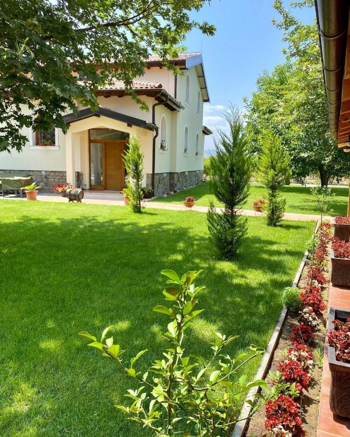 Lazar Winery Tourism B&B Rosoman Exterior foto